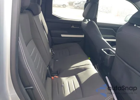 2024 Toyota Tacoma Double Cab z USA, uszkodzony, nr VIN 3TMLB5JNXRM020944